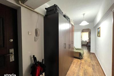 Apartament cu 2 camere decomandat în Micro 16 - 3