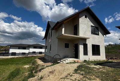 Casă cu 3 camere cu Teren 600 Mp în Central - 3