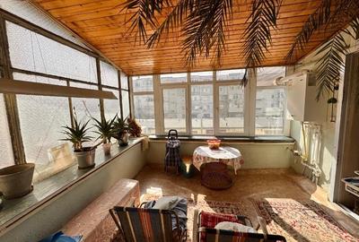 Apartament cu 4 camere decomandat în Central - 2