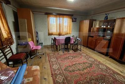 Casă cu 2 camere cu Teren 3350 Mp în Central - 2