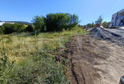 Teren de 1100 mp, în Central - 1