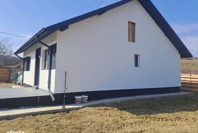 Casă cu 3 camere în Voinești - 6