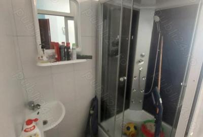 Garsonieră decomandată în Micro 19 - 1