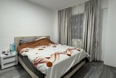 Apartament cu 2 camere semidecomandat, mobilat în Rahova