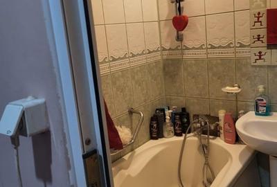 Trei camere cartierul Dr. Taberei, zona metrou Raul Doamnei. - 10