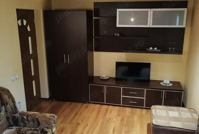 Inchiriez apartament cu 3 camere in Dr Tr Severin - 2