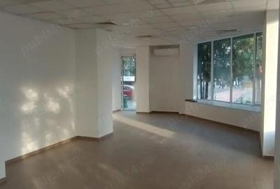 Spațiu comercial, de 100 mp, în Central - 1