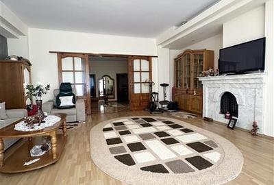 Casa la Cativa Pasi de Mare in Faleza Nord - Ideala Pentru Familii sau Investito - 2