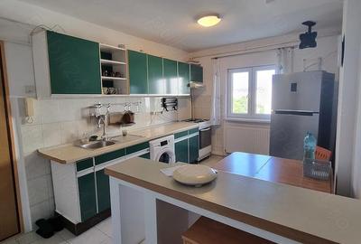 Apartament cu 3 camere semidecomandat în Girocului - 8