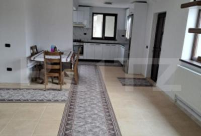 Casa mobilata- utilata, 300 mp, zona Zvoristea - 2