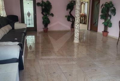 Casa individuala  Iris pretabila atata pentru locuinta cat si comercial - 3