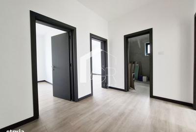 Casă cu 5 camere cu Teren 308.5 Mp în Albert - 16