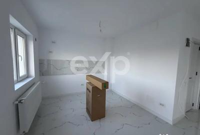 Apartament cu 4 camere decomandat în Central - 8
