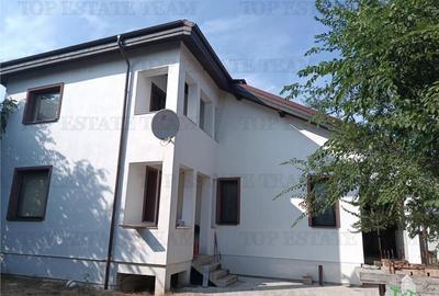 Casă cu 5 camere cu Teren 248 Mp în Buda - 17