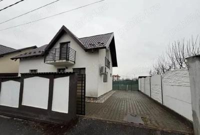 Casă cu Teren 169 Mp în Central - 9