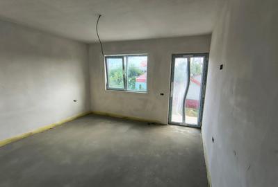 Navodari-casa P+1 5 camere la gri - 7