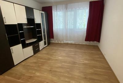 2 camere semidecomandate, ETAJ 1, scoala Ion Luca