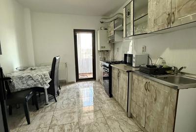 Apartament cu 3 camere decomandat în Central - 3