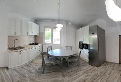 Apartament cu 3 camere semidecomandat în Central - 8