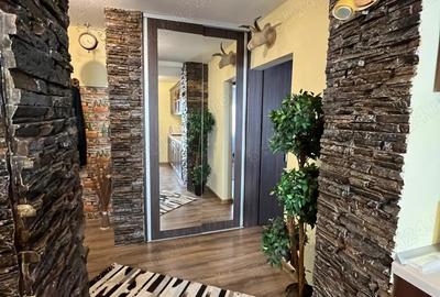 Vand apartament 2 camere, zona Trocadero Constan?a - 7