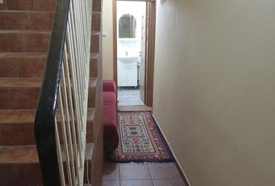Apartament cu 3 camere decomandat în Central - 1