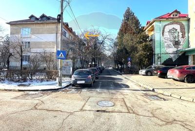 Garsonieră decomandată în Central - 4