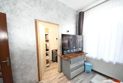 De vanzare casa cu 3 apartamente + anexa 75 mp, Comision 0% - 11