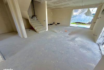 Casă cu 4 camere în Splaiul Unirii - 14