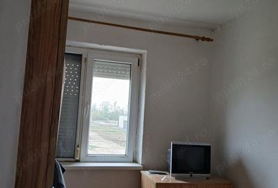 Apartament cu 2 camere decomandat în Fratelia