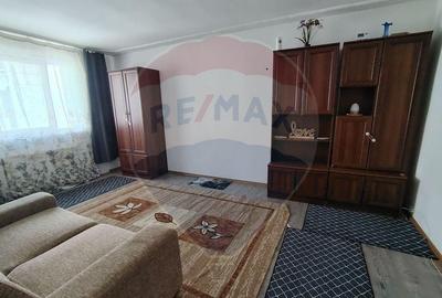 Garsoniara de inchiriat - 3