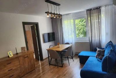 Inchiriere apartament 2 camere Targovi?te Micro 11 - 1