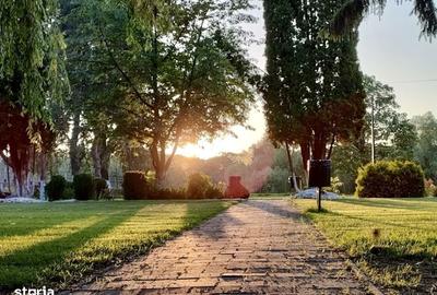 Spațiu comercial, de 50 mp, în Central - 4