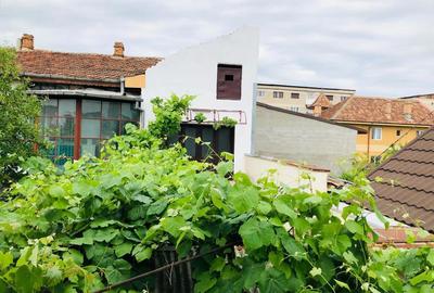Casă cu 5 camere în Central - 8