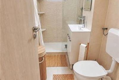Apartament cu 2 camere decomandat în Centrul Civic - 6