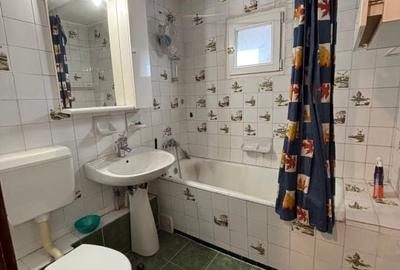 Apartament cu 3 camere semidecomandat în Gorjului - 18