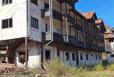 Spațiu comercial, de 3,062 mp, în Șanț - 3