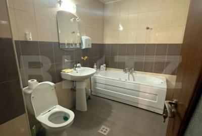 Apartament cu 3 camere decomandat în Universității - 2