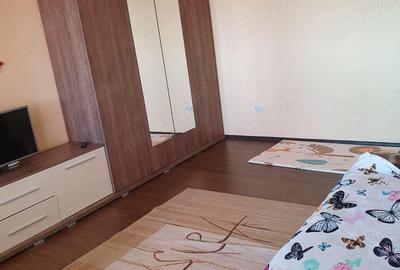 Apartament cu 2 camere decomandat în Independenței