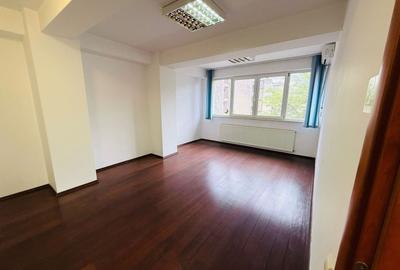 Apartament cu 4 camere semidecomandat în Romană - 5