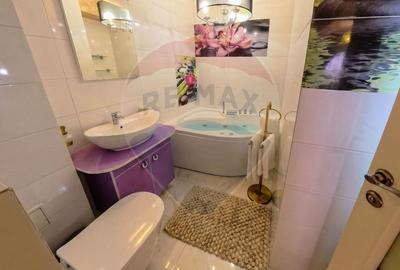 Apartament cu 4 camere în Unirii - 14