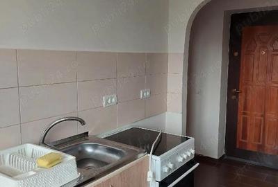 Apartament cu 2 camere semidecomandat în Central - 1