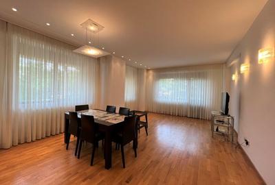 2 CAMERE ||  DECOMANDAT || ARCUL DE TRIUMF || LOC DE PARCARE