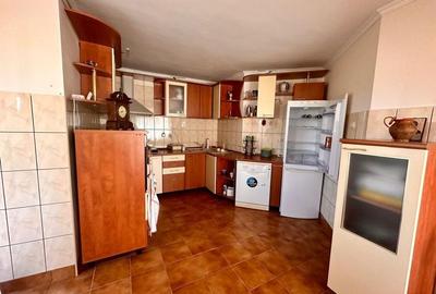 Casă cu 4 camere în Boroșteni - 11