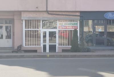 Spațiu comercial, de 38 mp, în Central