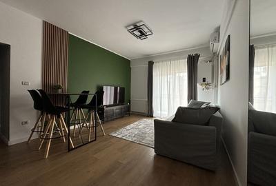 Apartament cu 2 camere decomandat în Central