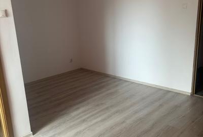 Garsonieră decomandată în Gară - 6
