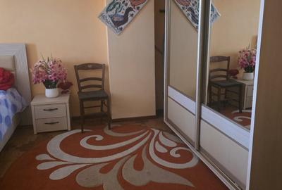 Apartament cu 3 camere decomandat în Lețcani - 8