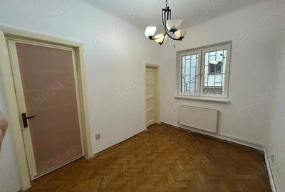 Apartament cu 3 camere semidecomandat în Polonă - 10