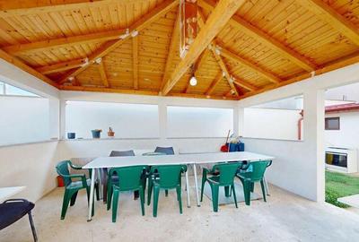 Casă cu 7 camere cu Teren 423 Mp în Central - 2