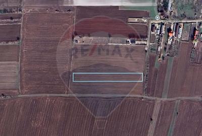 Teren de 4577 mp, în Slătioara - 4